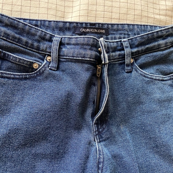 Calvin Klein Jeans - Picture 5 of 5
